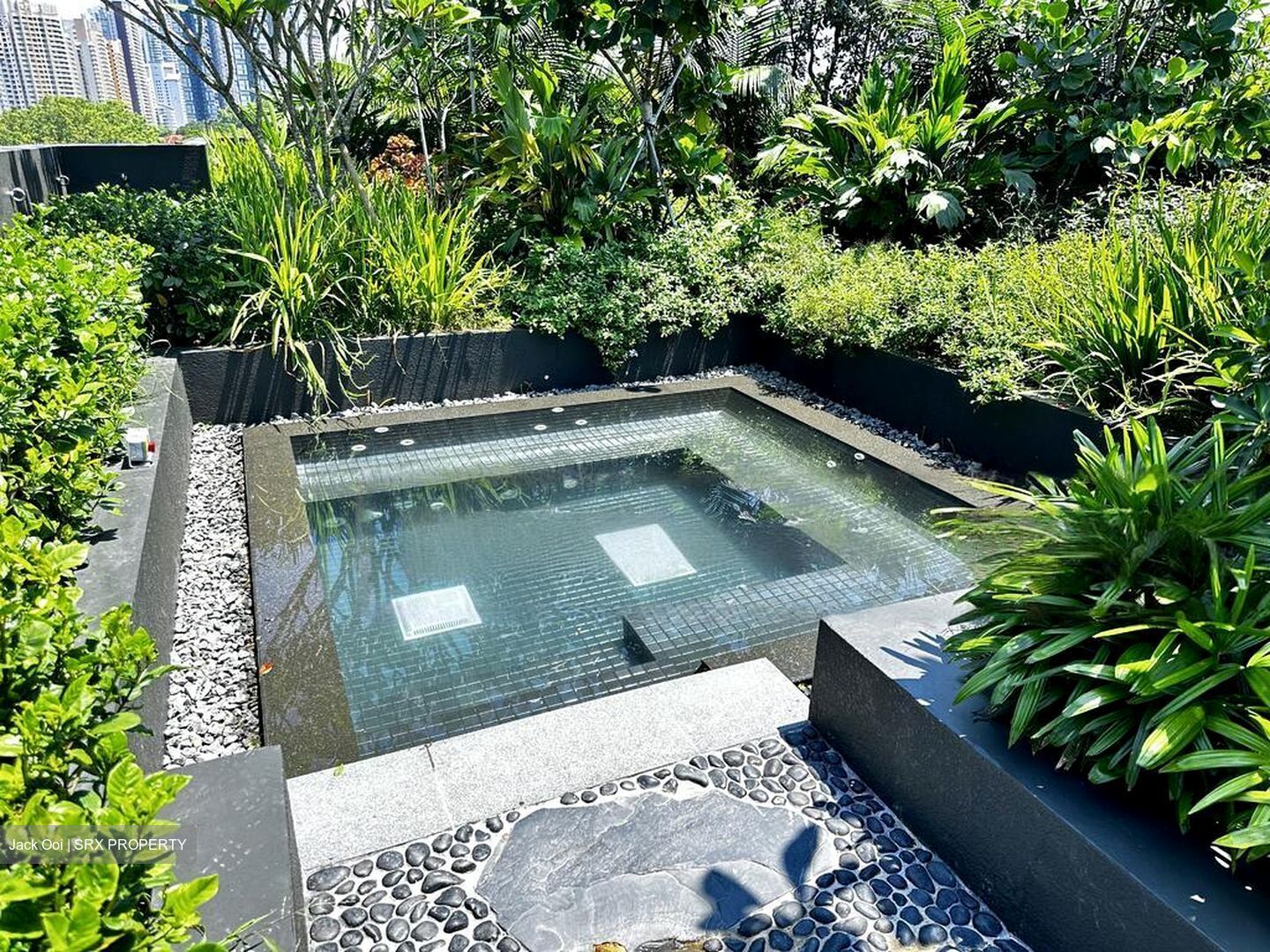 Jervois Privé (D10), Apartment #574737371